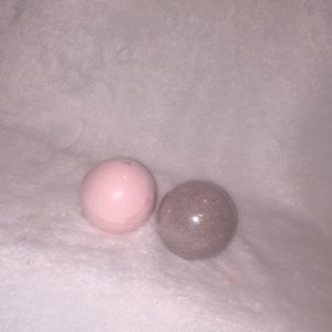 Random bathbombs